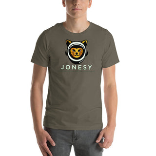 a man wearing a t - shirt with a picture of a cat on it