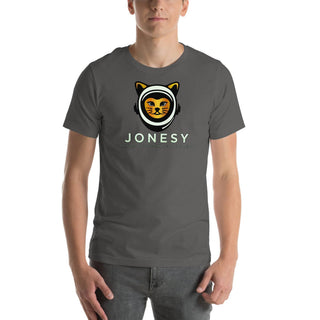 a man wearing a grey t - shirt with a cat on it